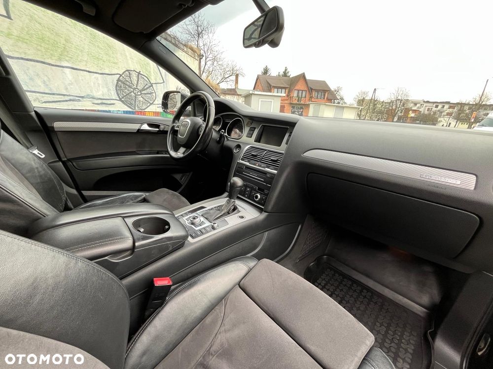 Audi Q7 3.0 TDI DPF Quattro Tiptronic - 27