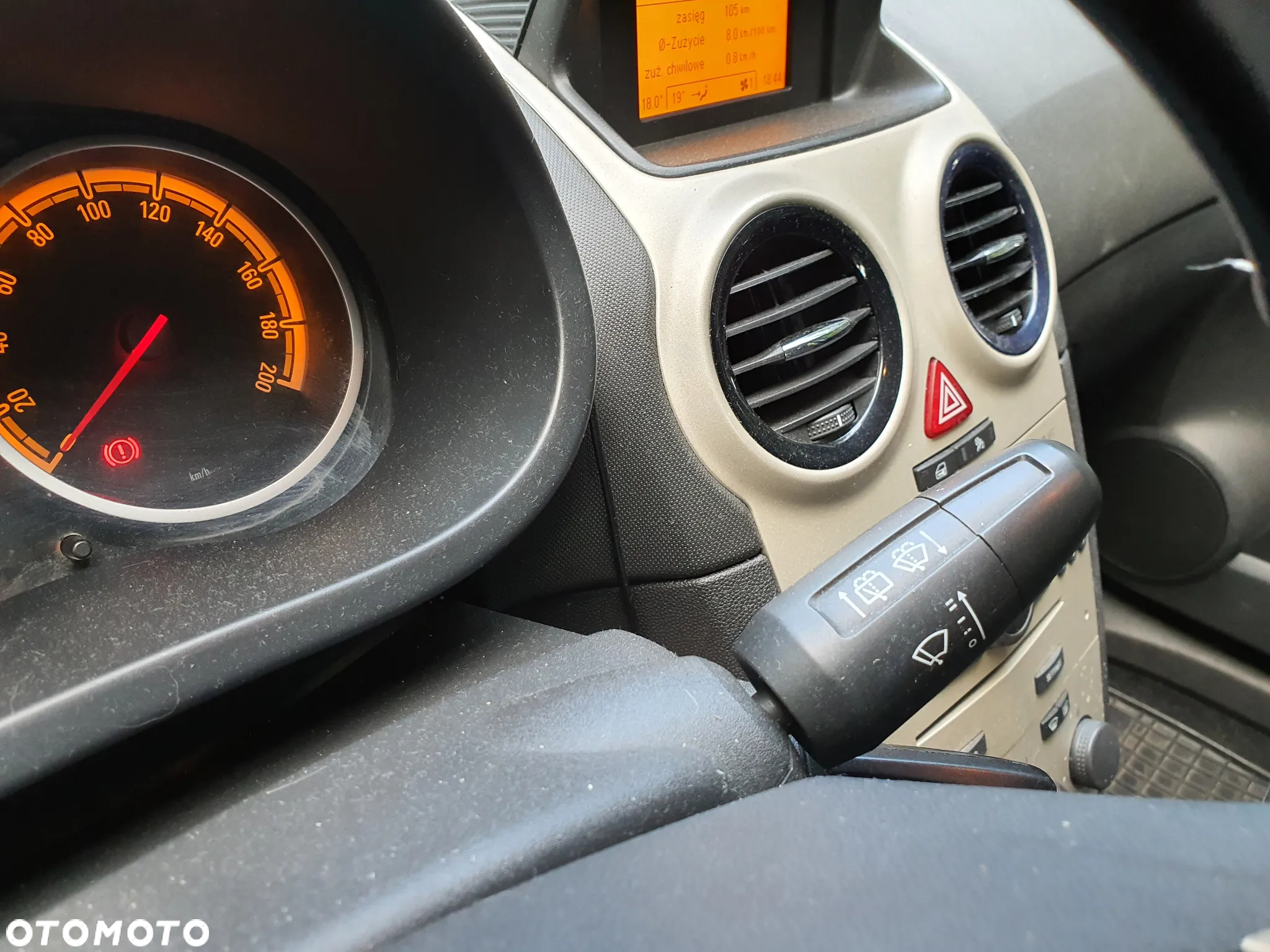 Opel Corsa 1.2 16V - 20