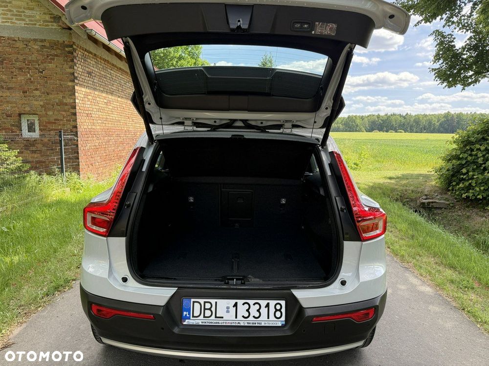 Volvo XC 40 D3 Momentum Pro - 25