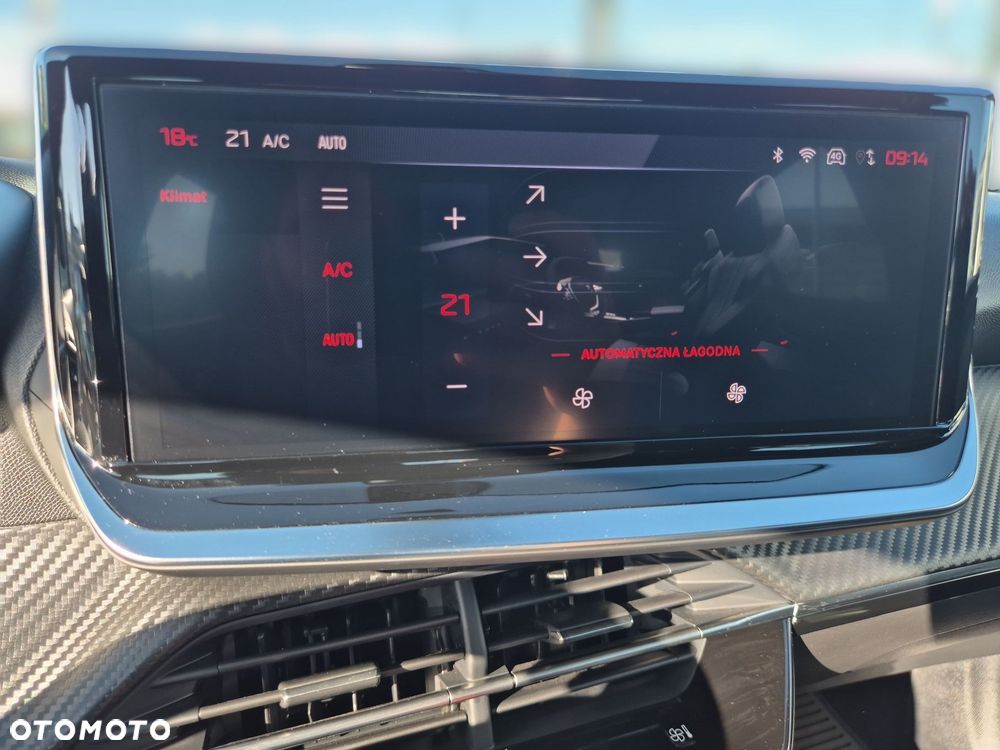 Peugeot 2008 PureTech 100 Active S&S BVM6 - 24
