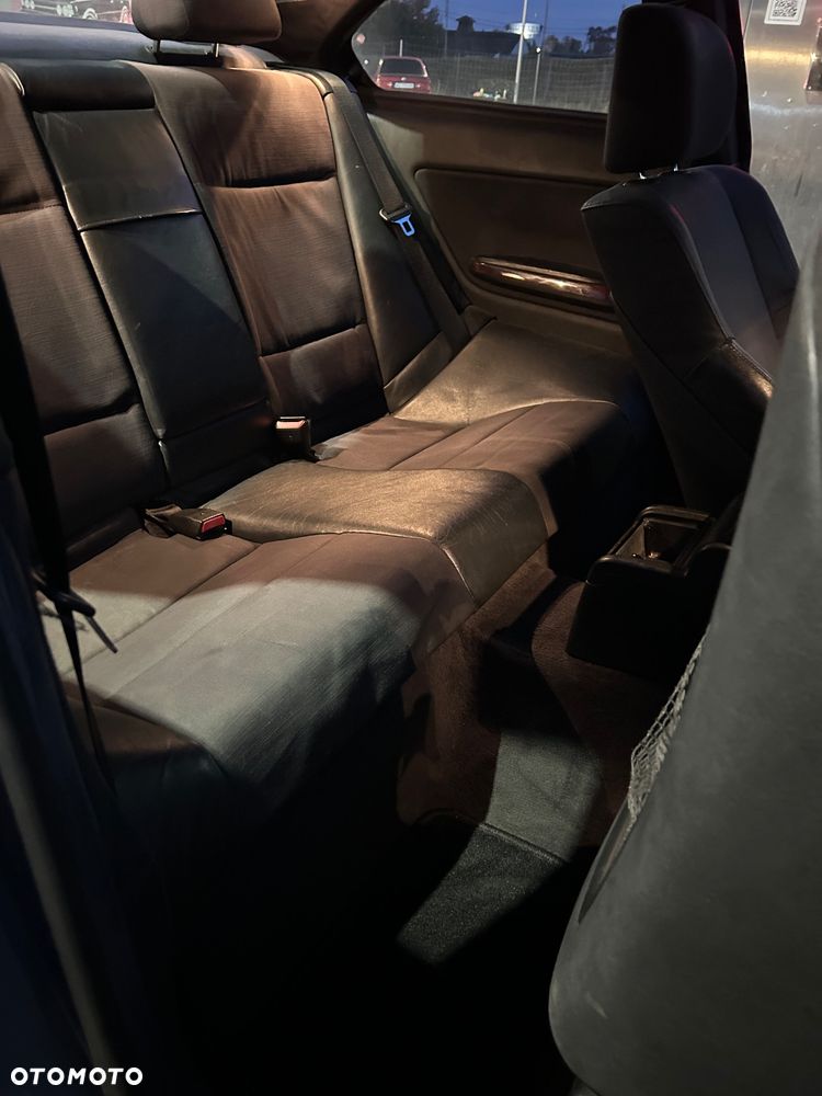 BMW Seria 3 323 CI - 15