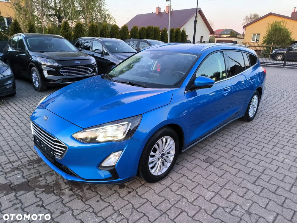 Ford Focus 1.5 EcoBlue Start-Stopp-System TITANIUM DESIGN - 2