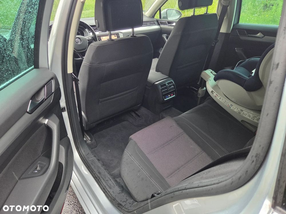 Volkswagen Passat 2.0 TDI BMT Comfortline - 10