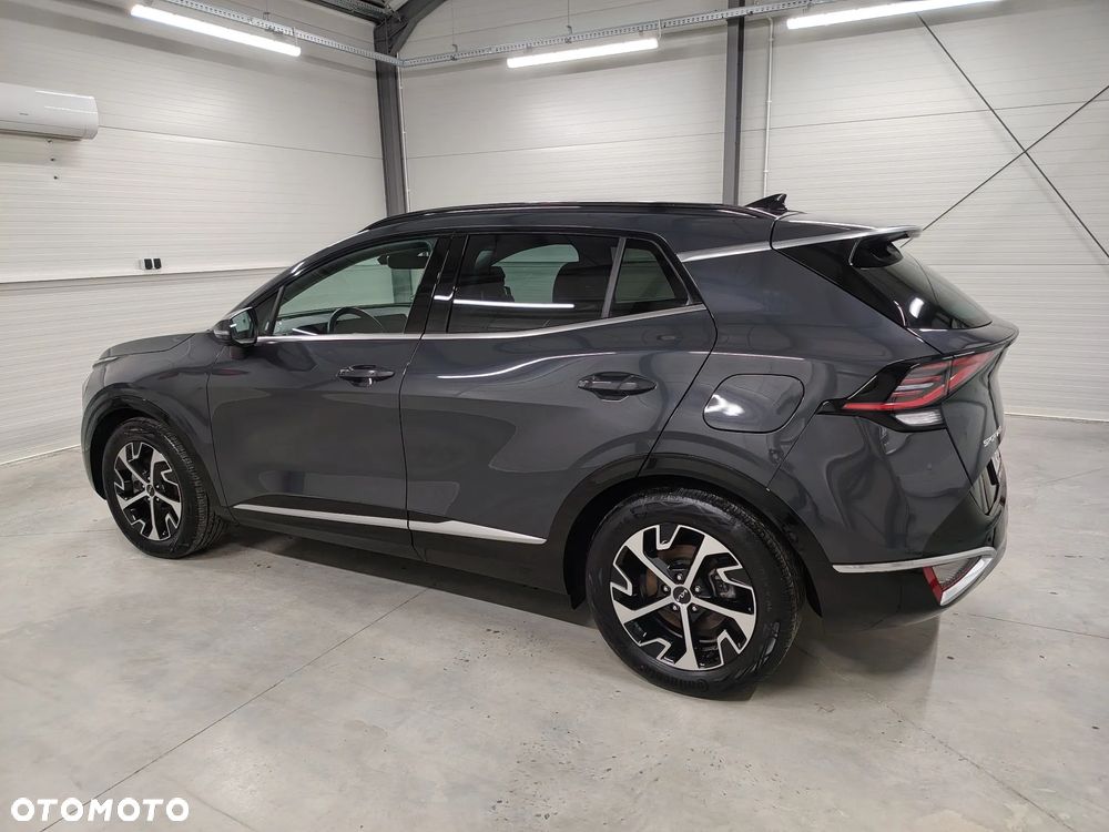 Kia Sportage 1.6 T-GDI MHEV Business Line 4WD DCT - 8