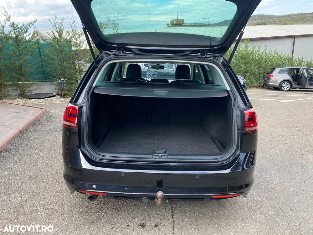 Volkswagen Golf - 14