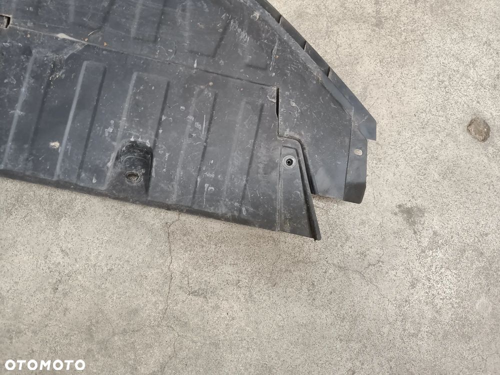 Dokładka dolna zderzaka Skoda Kodiaq Płyta Podłoga 565807611 - 9