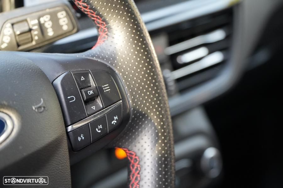 Ford Focus 1.0 EcoBoost MHEV ST-Line - 12