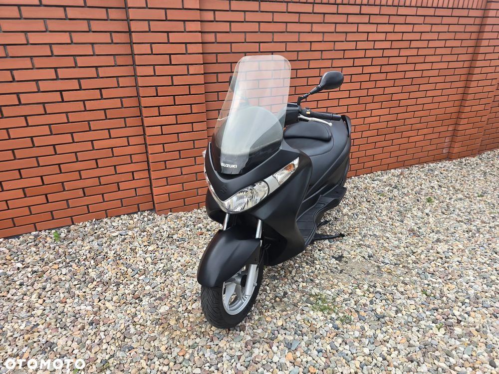 Suzuki Burgman - 3