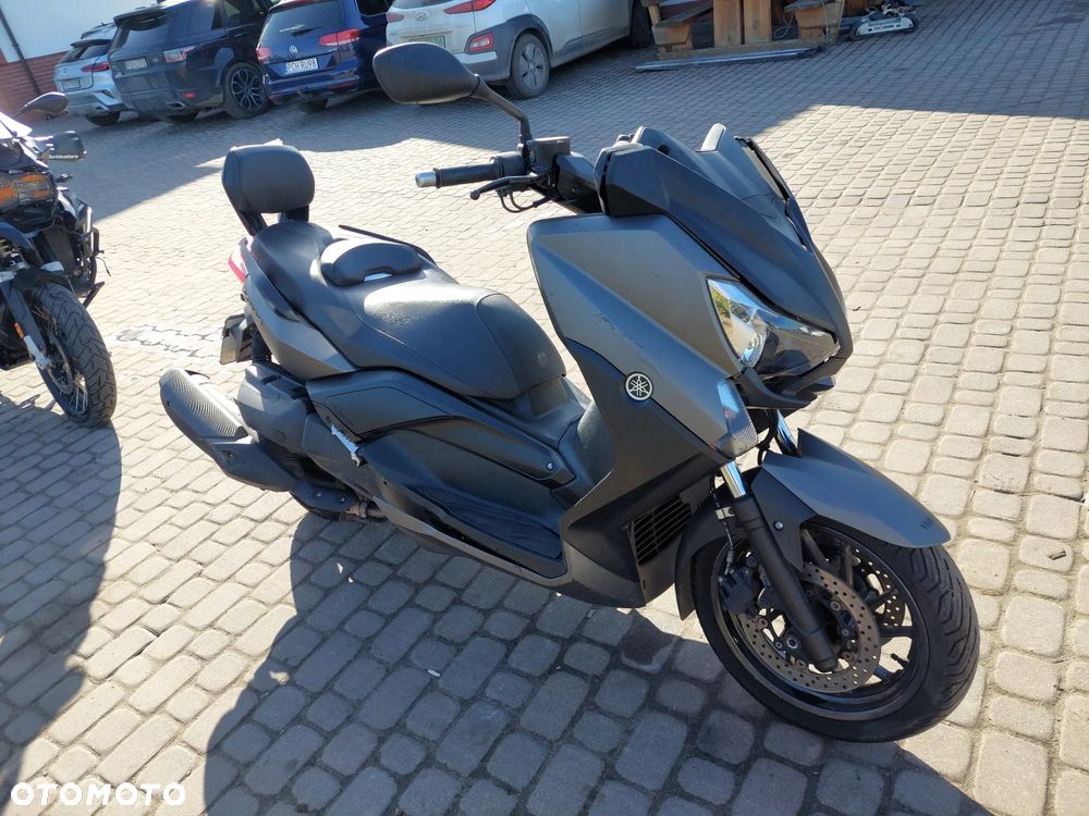Yamaha X-max - 7