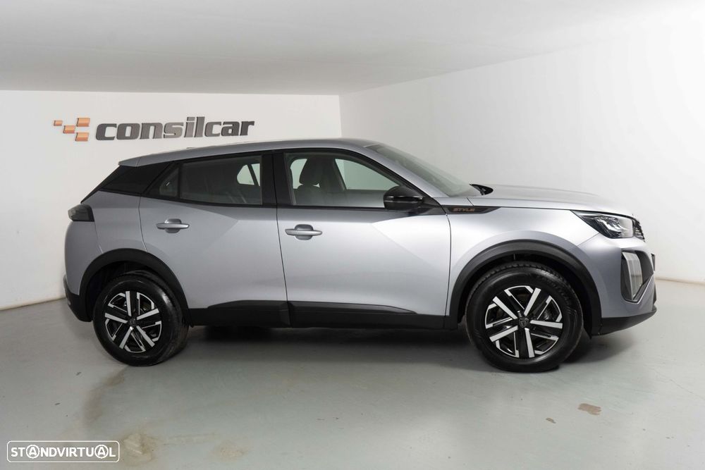 Peugeot 2008 1.2 Hybrid Style e-DCS6 - 7
