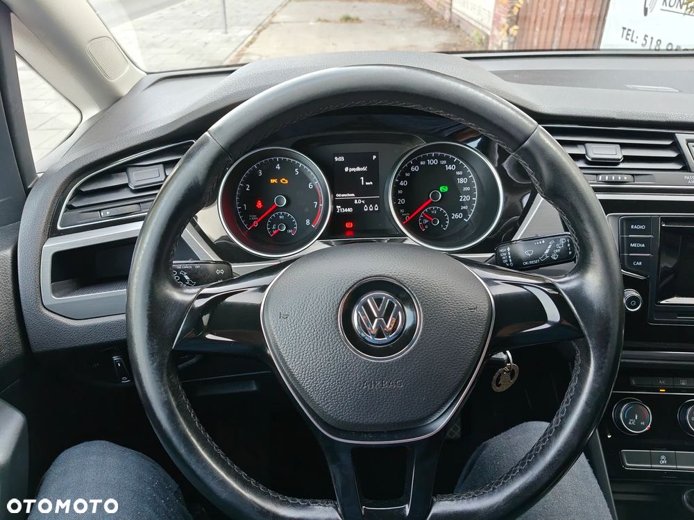 Volkswagen Touran 1.4 TSI BMT Comfortline DSG - 10
