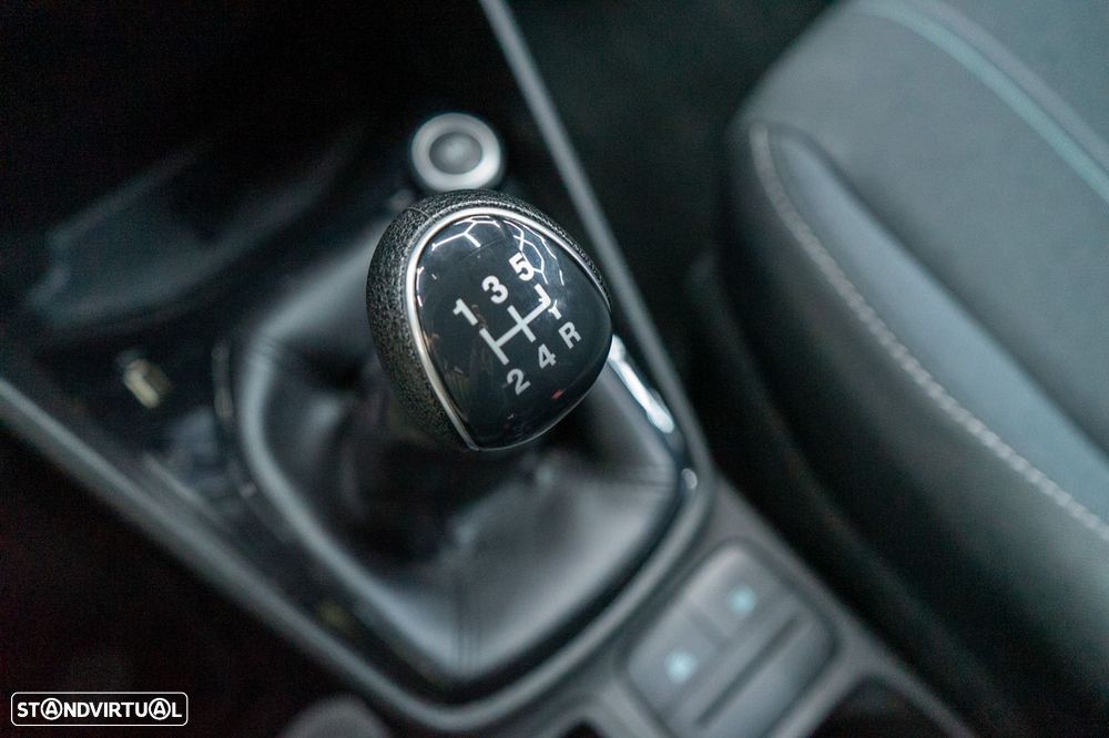 Ford Fiesta 1.1 Ti-VCT Business - 42