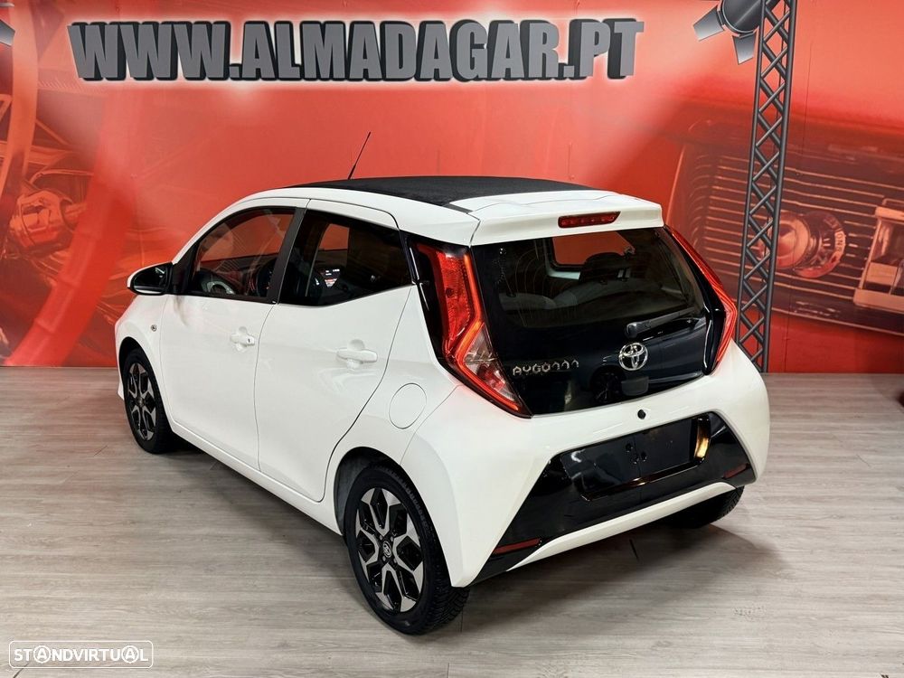 Toyota Aygo 1.0 X-Play+X-Touch - 4