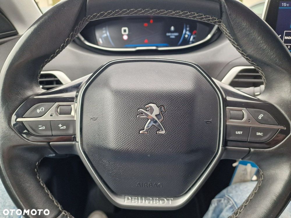 Peugeot 5008 1.5 BlueHDi Allure S&S - 31