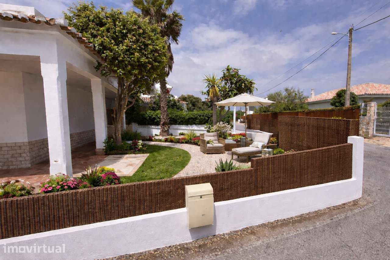 T2 com Jardim e Grande Logradouro a 500m da Praia - Grande imagem: 4/14