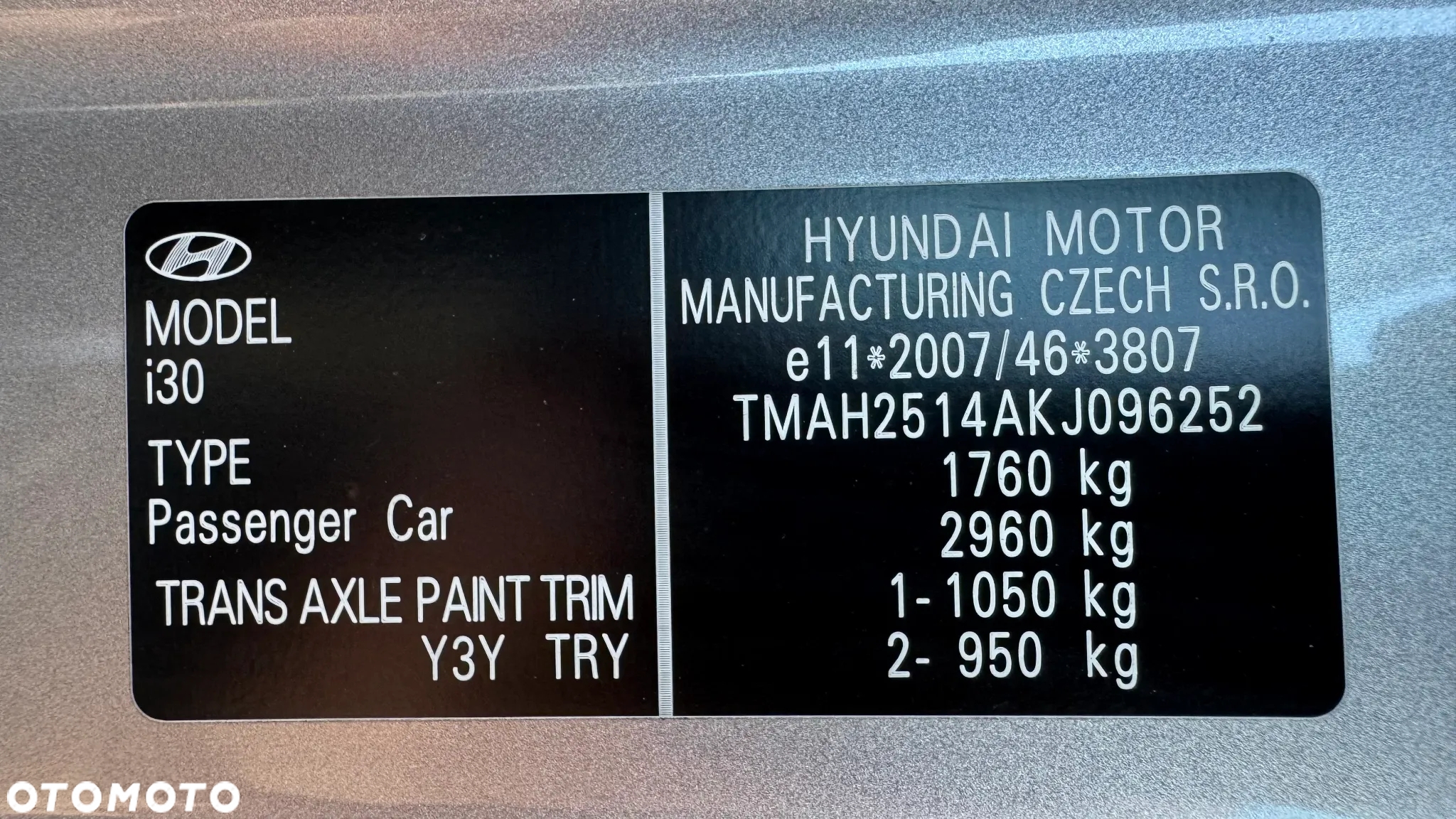 Hyundai i30 1.4 Classic + - 17