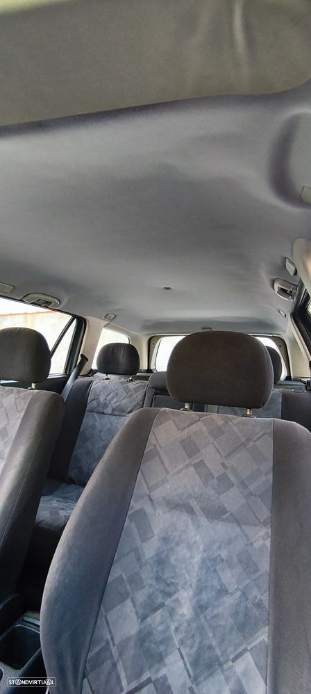 Opel Astra Caravan 1.4i 16V - 8