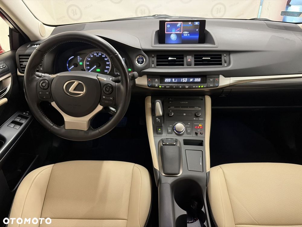 Lexus CT 200h Prestige EU6 - 3