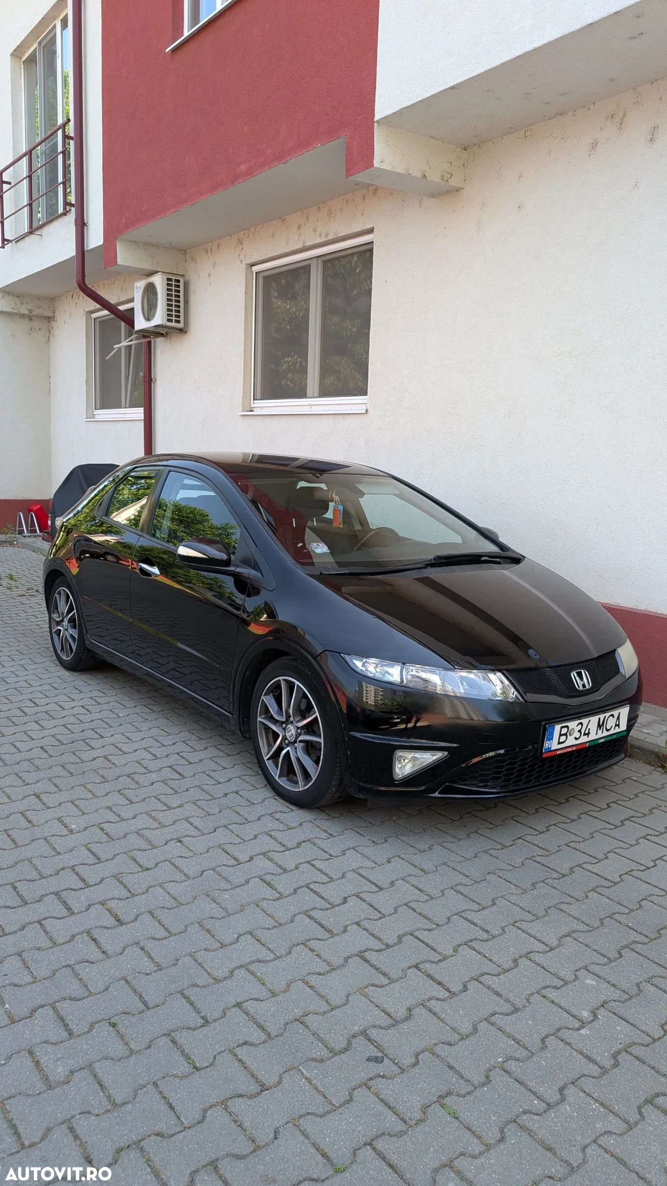 Honda Civic 1.8 S - 1