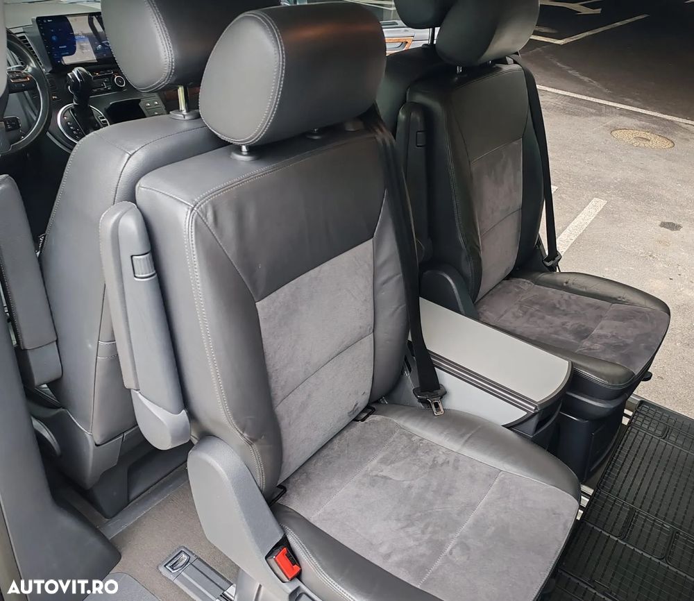Volkswagen Multivan - 13