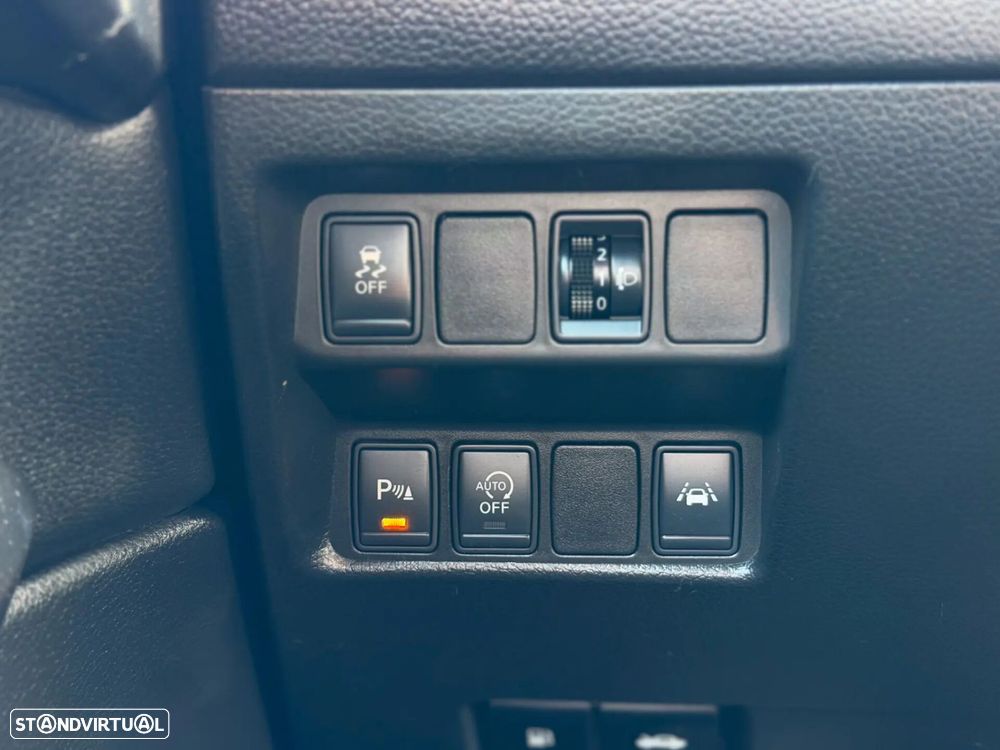 Nissan Qashqai 1.5 dCi Acenta - 17