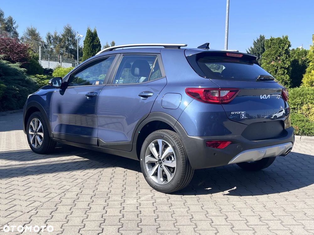 Kia Stonic 1.2 L - 5