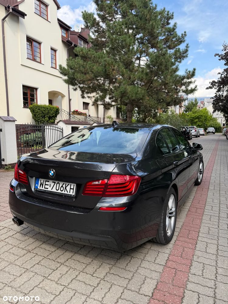 BMW Seria 5 520d xDrive - 6