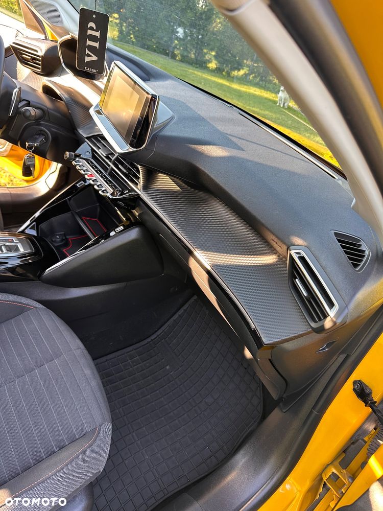 Peugeot 208 1.2 PureTech Active S&S EAT8 - 15
