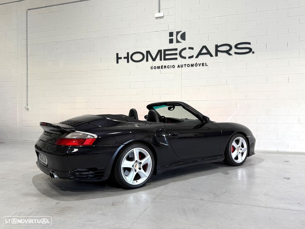 Porsche 911 (996) Turbo - 13