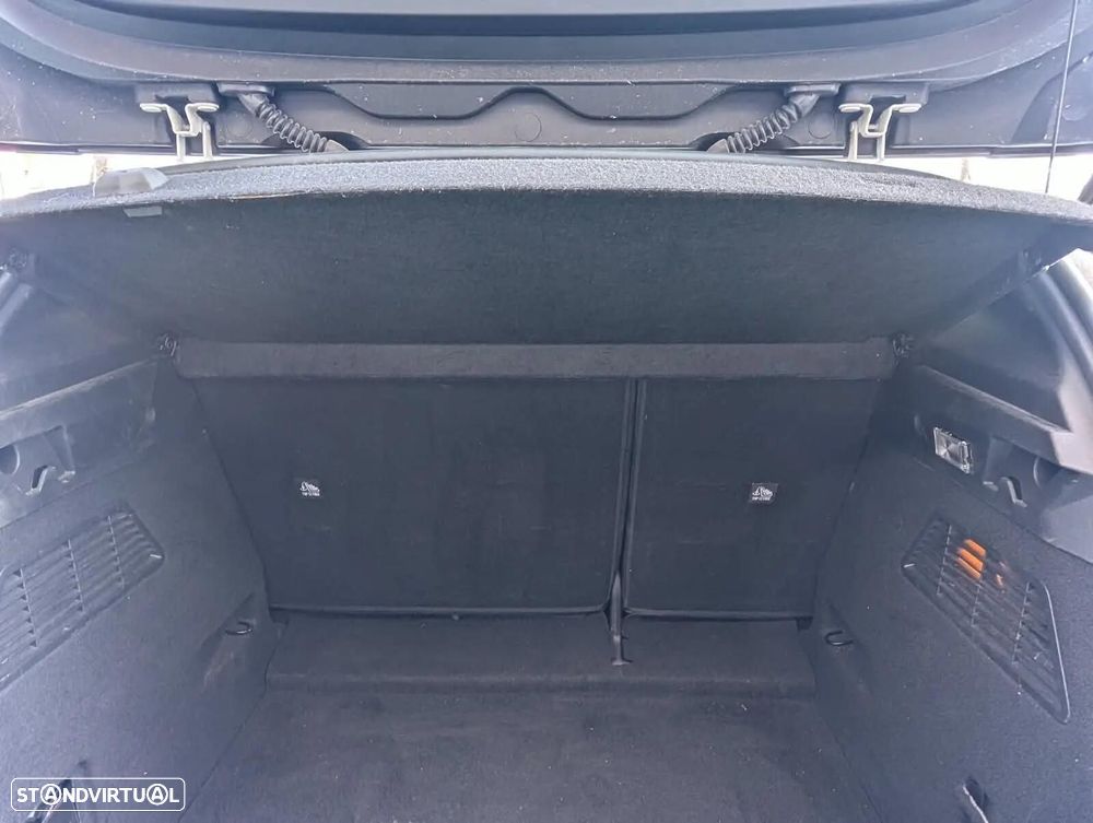 Renault Mégane E-Tech EV60 Evolution Autonomia Conforto - 14