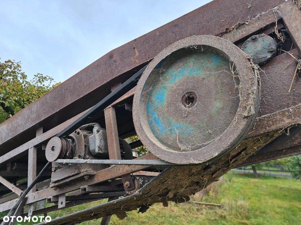Przyczepka rolnicza dwukółka przyczepa jednoosiowa Transporter do obornika/ Taśmociąg / Podajnik Grabarka 5 gwiazd do siana Meprozet Orzys - 4
