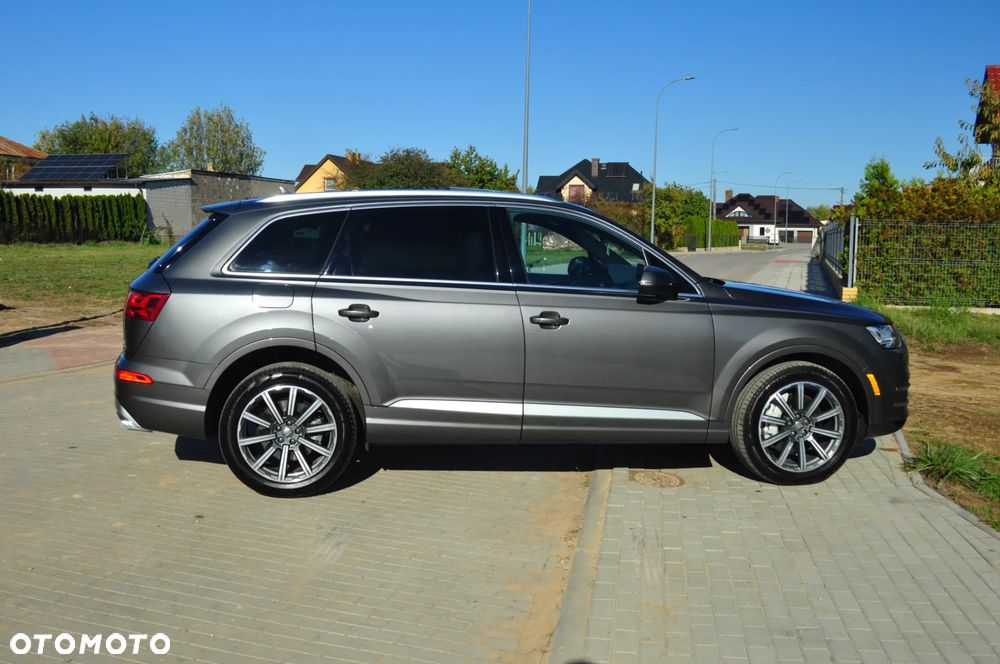 Audi Q7 - 7