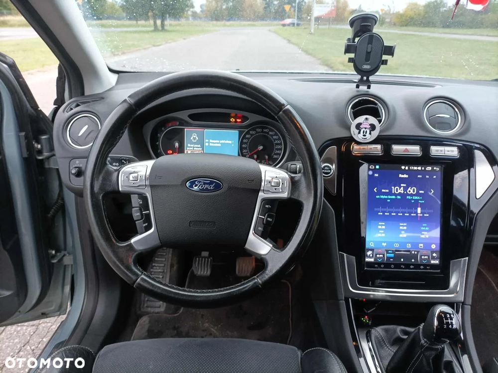 Ford Mondeo - 19