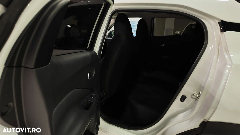 Nissan Juke 1.0 DIG-T DCT Acenta - 32