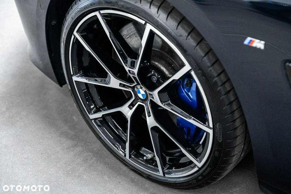 BMW Seria 8 M850i xDrive - 15