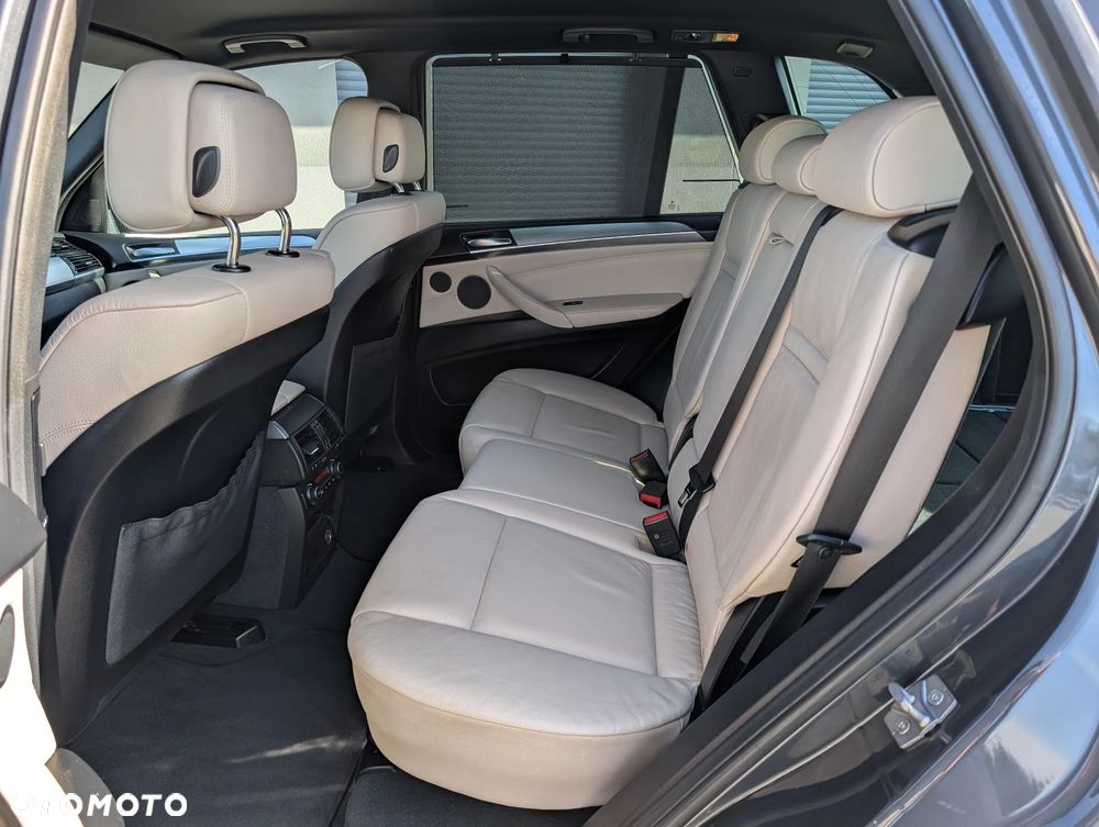 BMW X5 xDrive40d Edition Exclusive - 36
