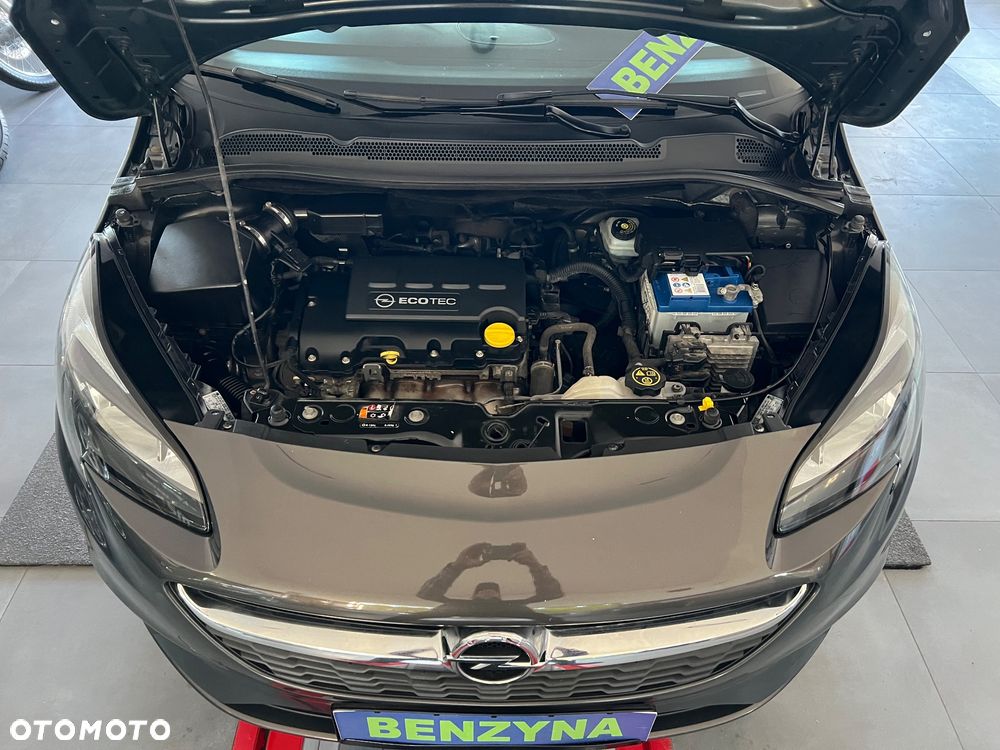 Opel Corsa 1.2 16V Cosmo - 12