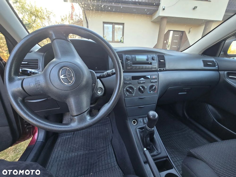Toyota Corolla 1.4 D-4D Terra - 9