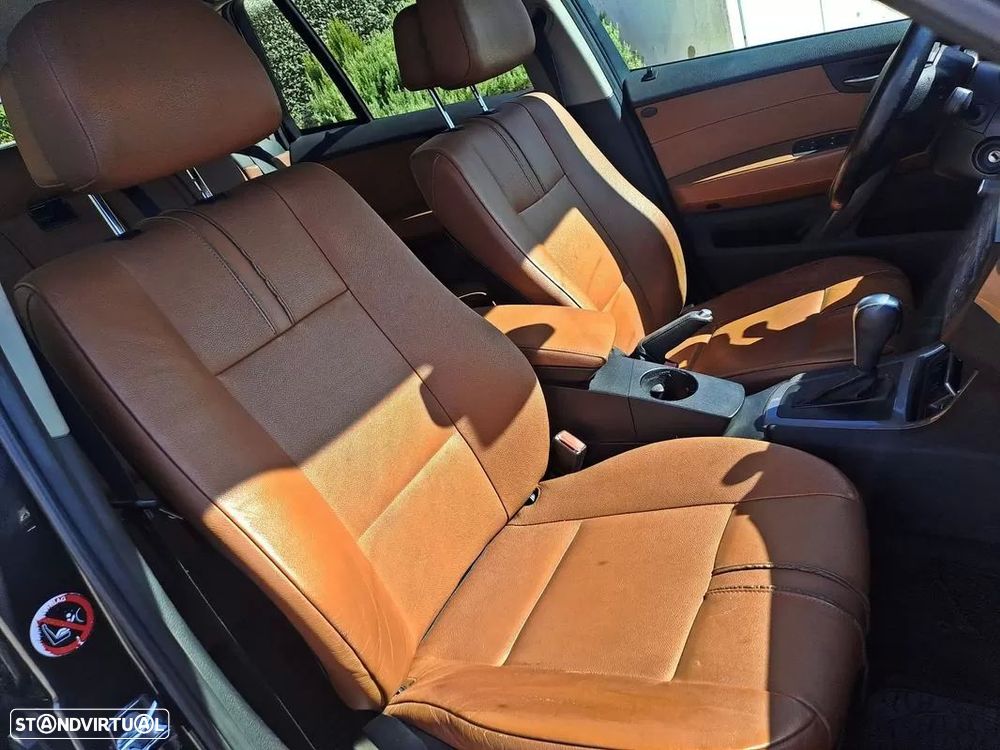 BMW X3 20 d xDrive Auto - 24