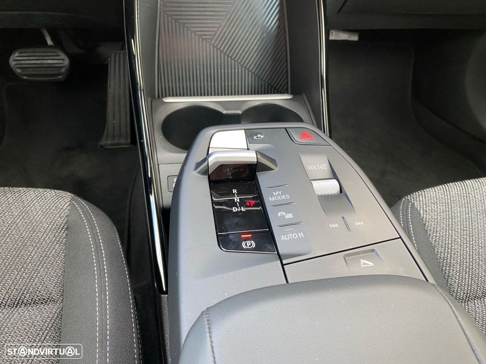 BMW X1 sDrive18d - 11