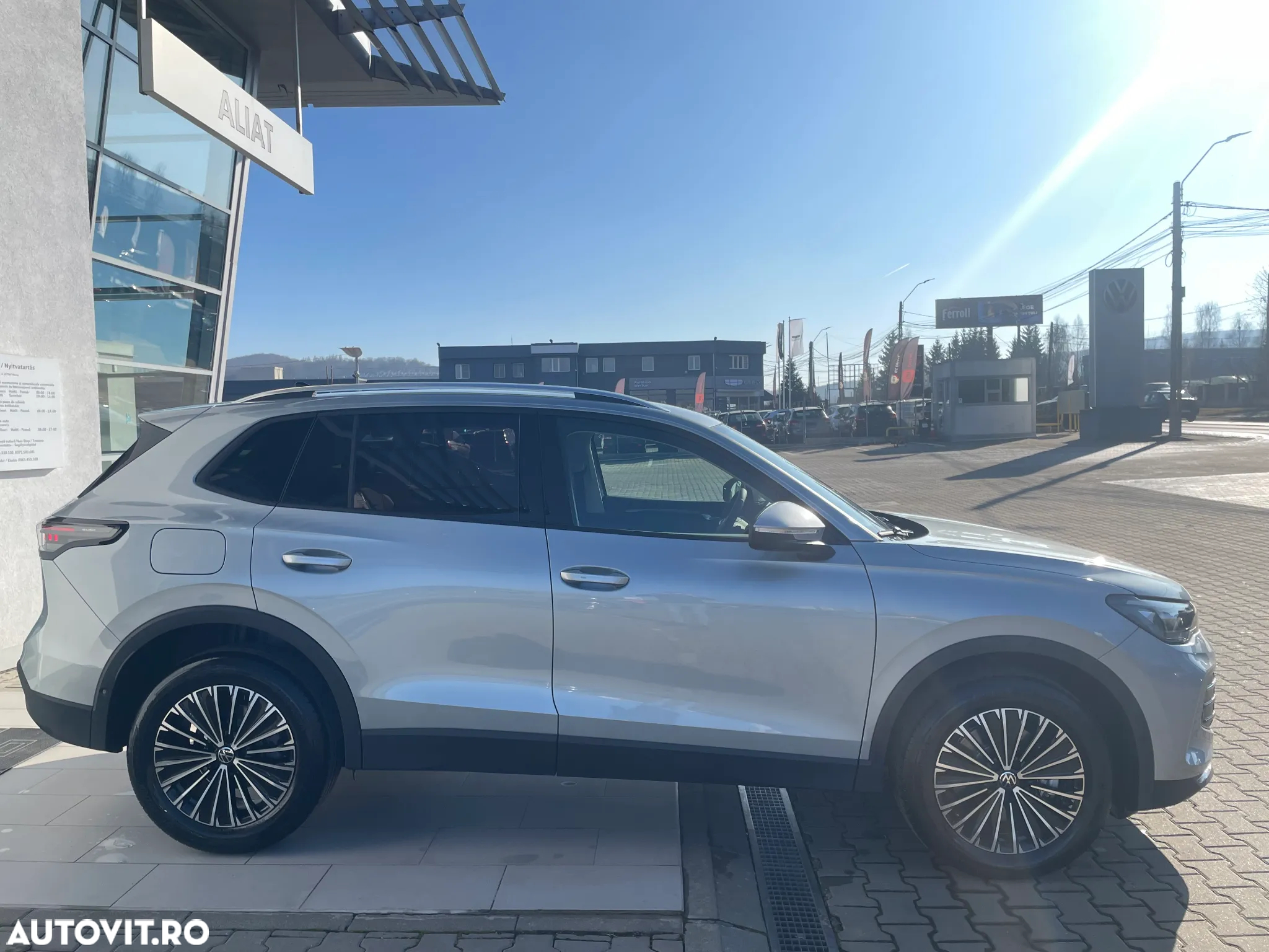 Volkswagen Tiguan 2.0 TDI DSG 4Motion Life - 2