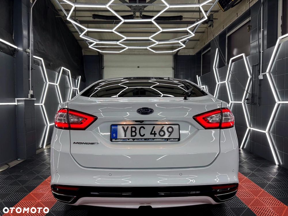 Ford Mondeo 2.0 TDCi Titanium 4WD PowerShift - 8