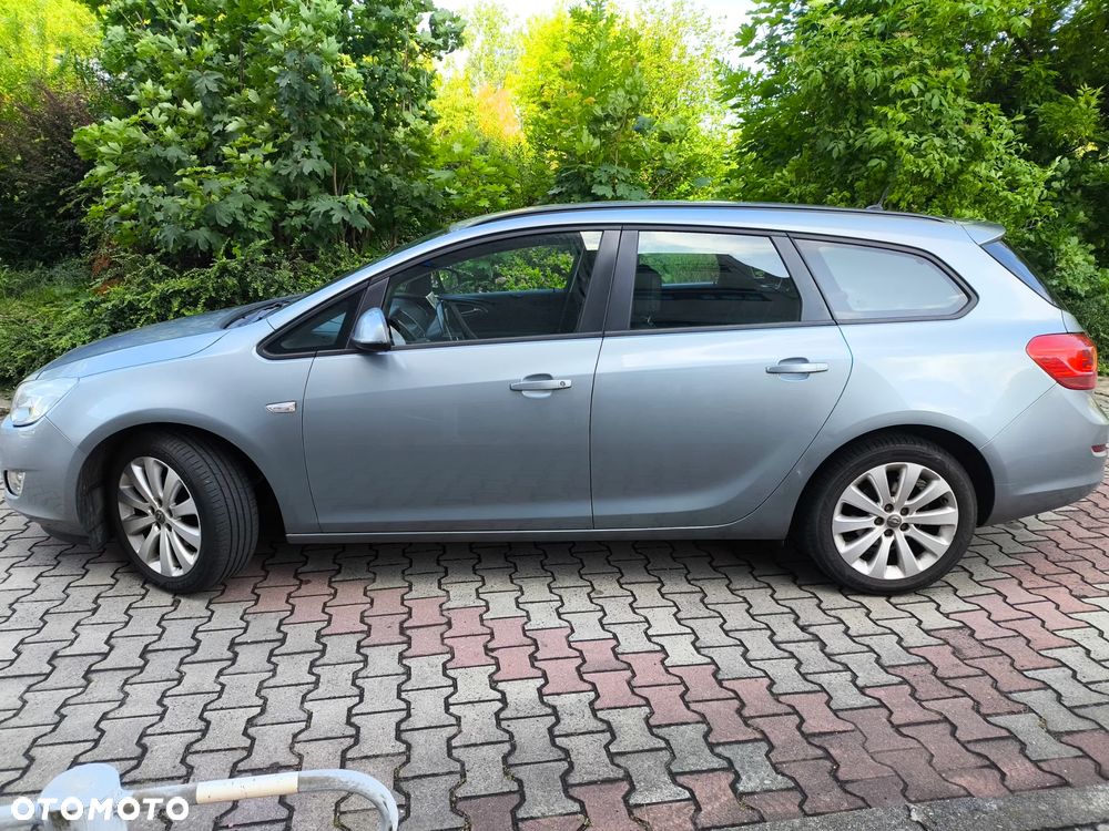 Opel Astra 1.6 Cosmo - 10