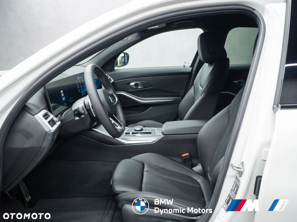 BMW Seria 3 318i - 16