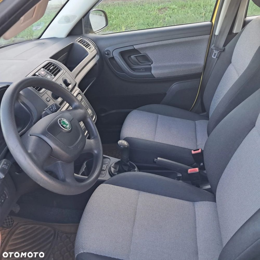 Skoda Fabia - 16