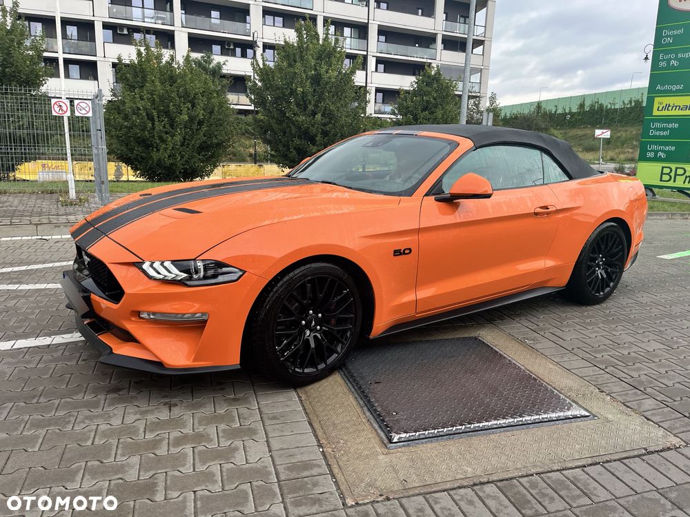 Ford Mustang - 7