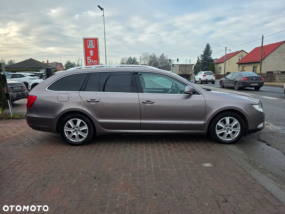 Skoda Superb 2.0 TSI DSG Exclusive - 7