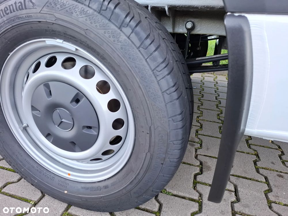 Mercedes-Benz Sprinter 319 CDI Furgon Ekstra Długi 4325+mm - 13