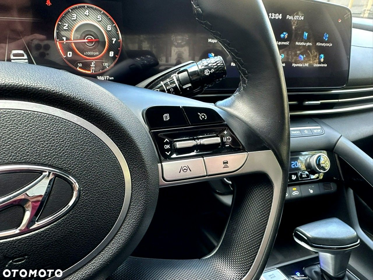 Hyundai Elantra 1.6 Executive CVT - 33