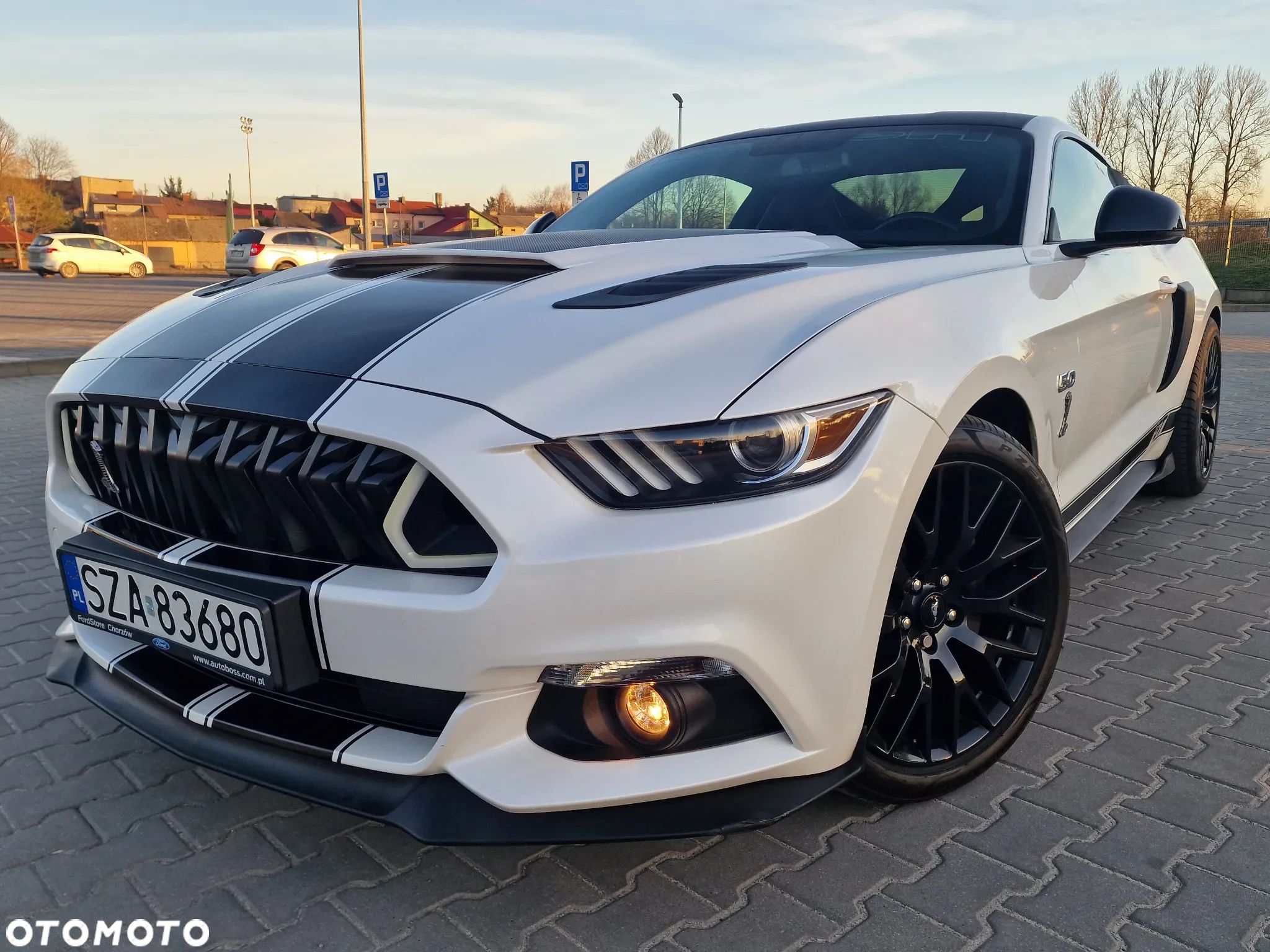 Ford Mustang 5.0 V8 GT - 1